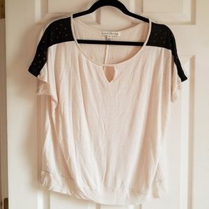 Short sleeve top